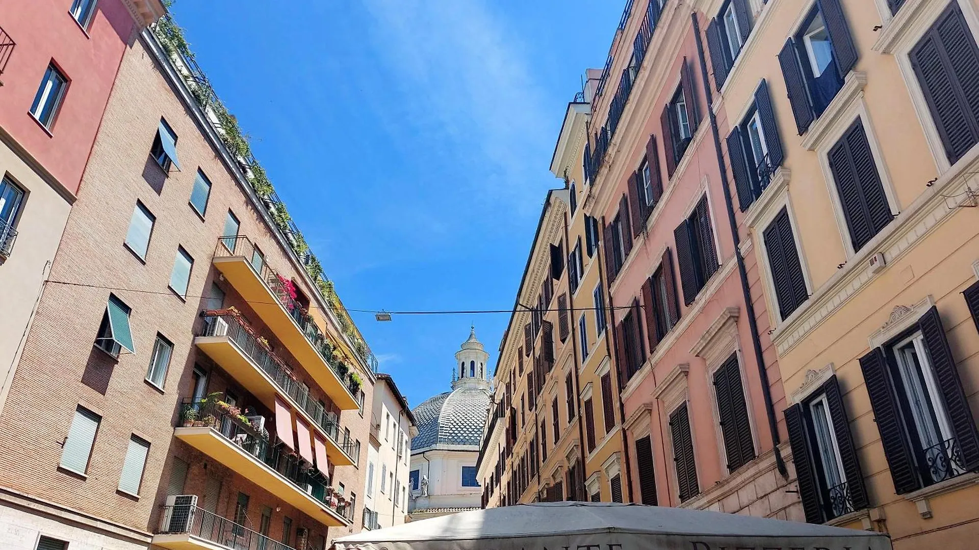 Classic Roman Home Next To Popolo Square Apartment